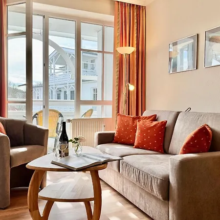 Im Seepark Mit Balkon * Sellin (Rugen)