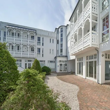 Im Seepark Mit Balkon * Sellin (Rugen)